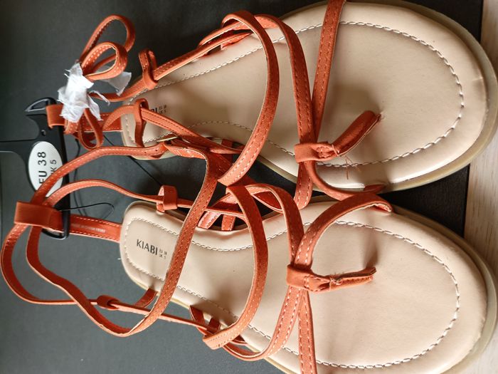 sandale orangée - marron - photo numéro 4