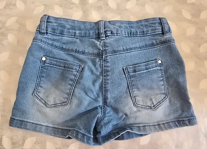 Short en jean 6 ans - photo numéro 2