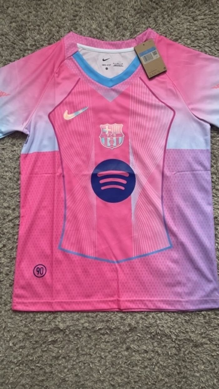 Maillot Barcelone Rose neuve taille M - photo numéro 2