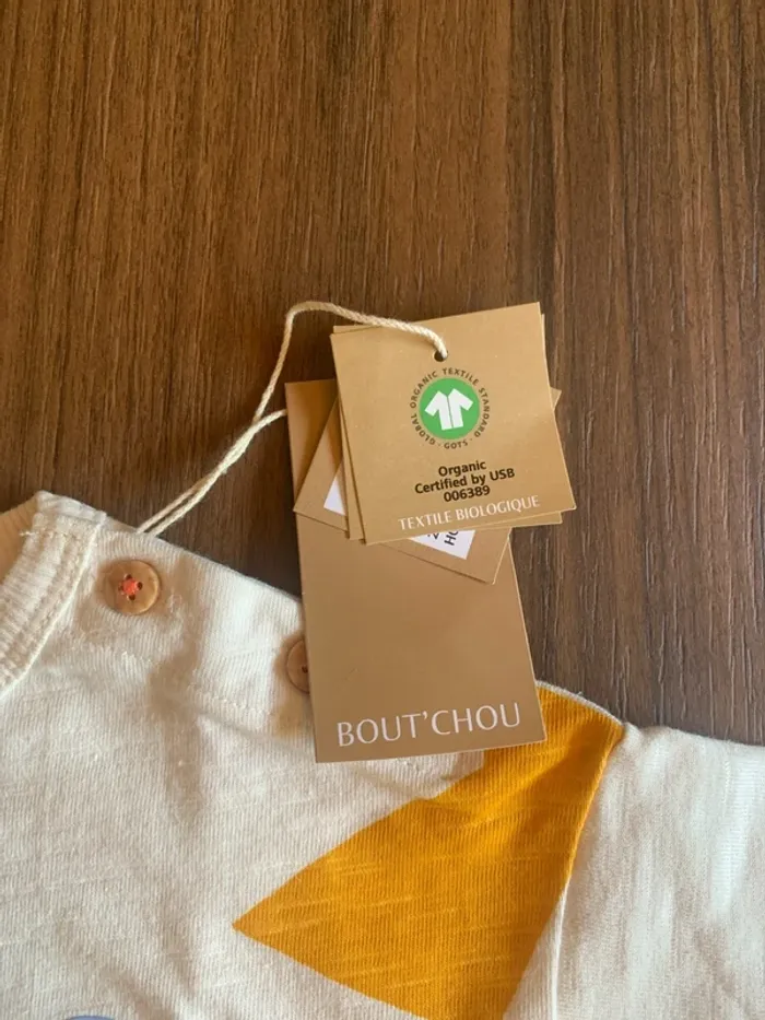 T shirt Bout’chou 6 mois neuf - photo numéro 4