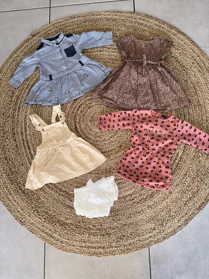 Lot 12 robes - photo numéro 4