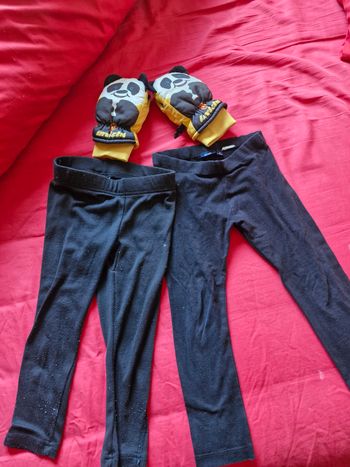 Lot moufles + leggins