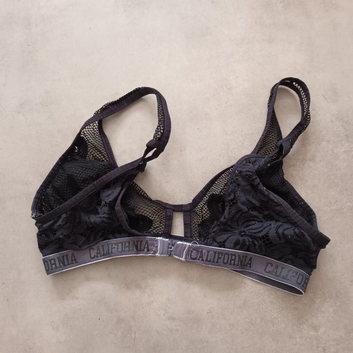 Soutien-gorge - photo numéro 2