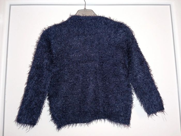 Pull poilu noir avec coeurs rouge 2-4 ans - photo numéro 2