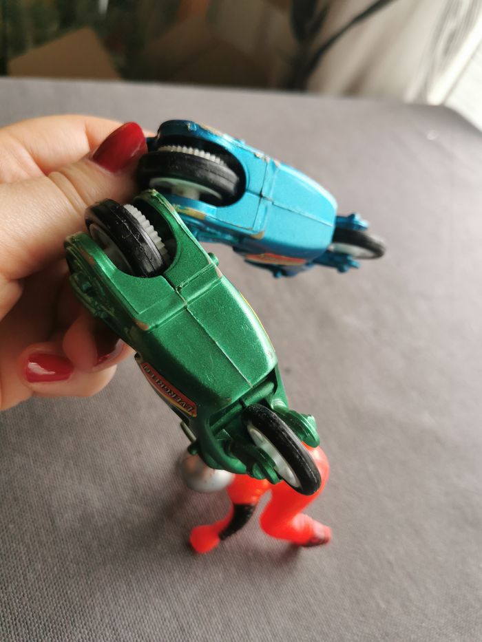 Lot de 2 moto jouets Evergreen bleu et vert - photo numéro 2