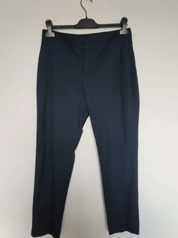 pantalon noir pour femme taille M