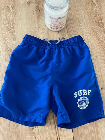 Short de bain 8/10 ans