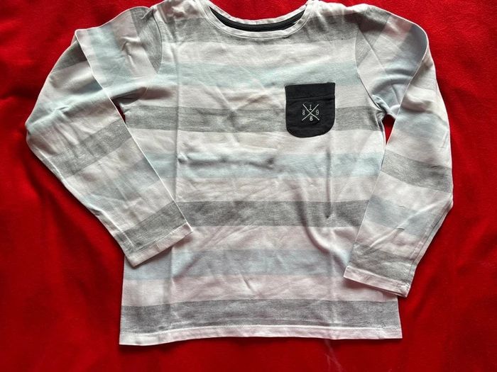 Joli teeshirt Kids Graffiti