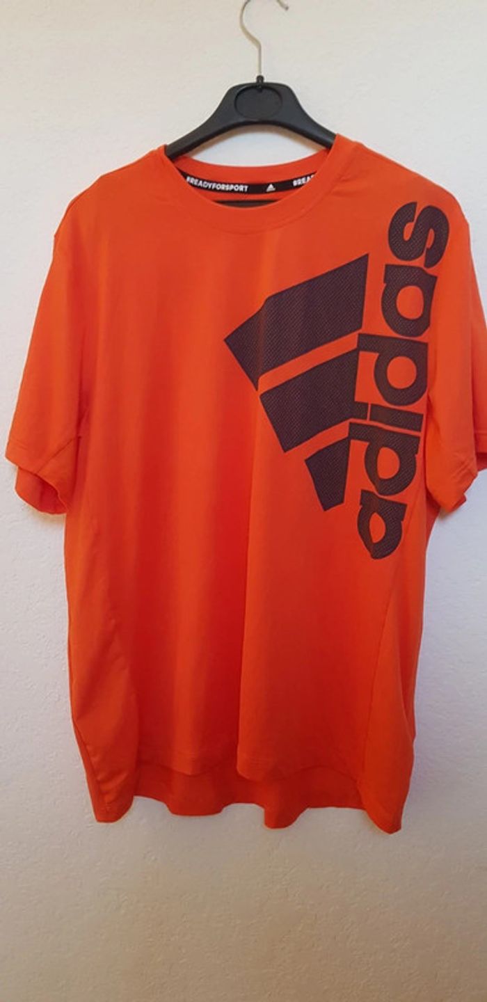 Magnifique Tee-shirt de sport Adidas - photo numéro 2