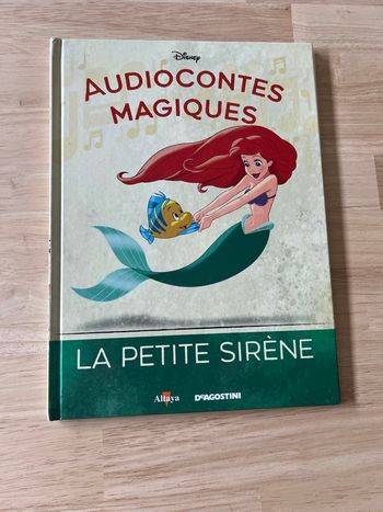Livre Disney Audiocontes Magiques n°9 – La Petite Sirène – Bon État (Sans Figurines)