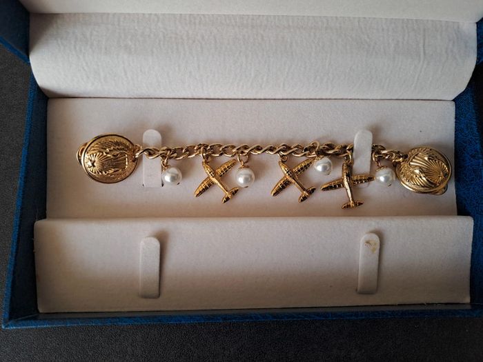 Broche femme