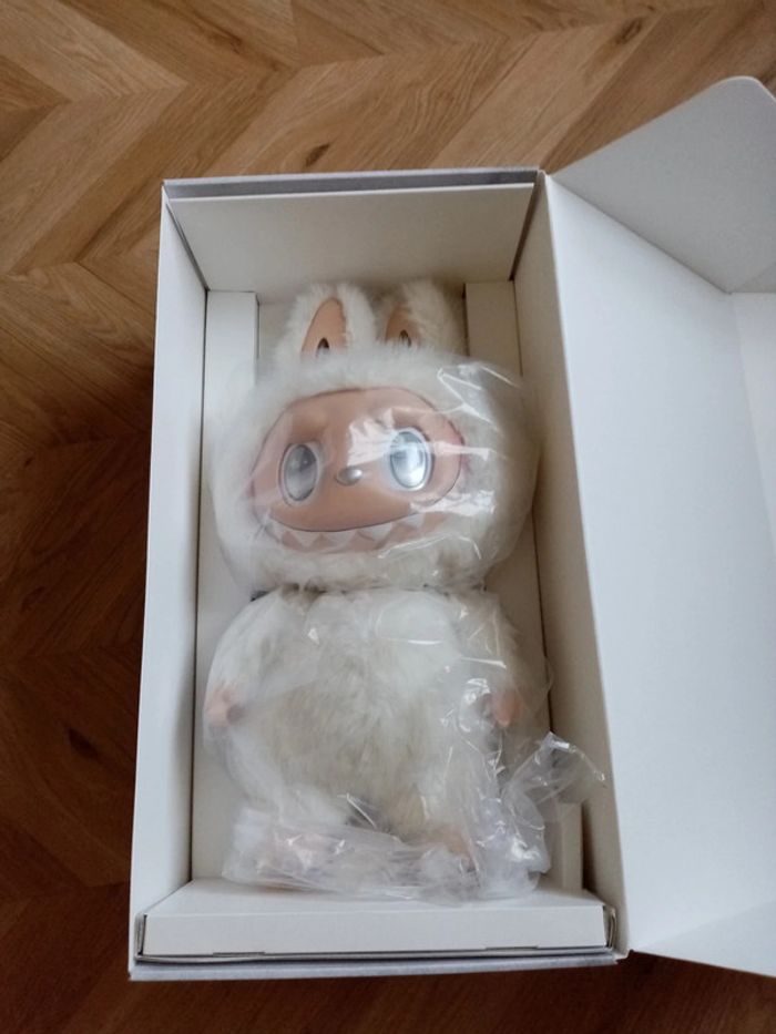 pop mart the monsters zimomo angel in clouds