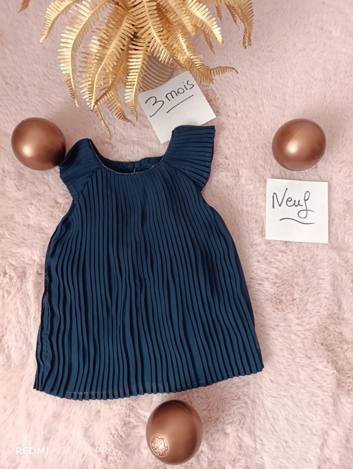 Robe chic , marine, magnifique