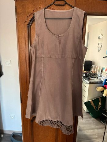 Robe sans manches