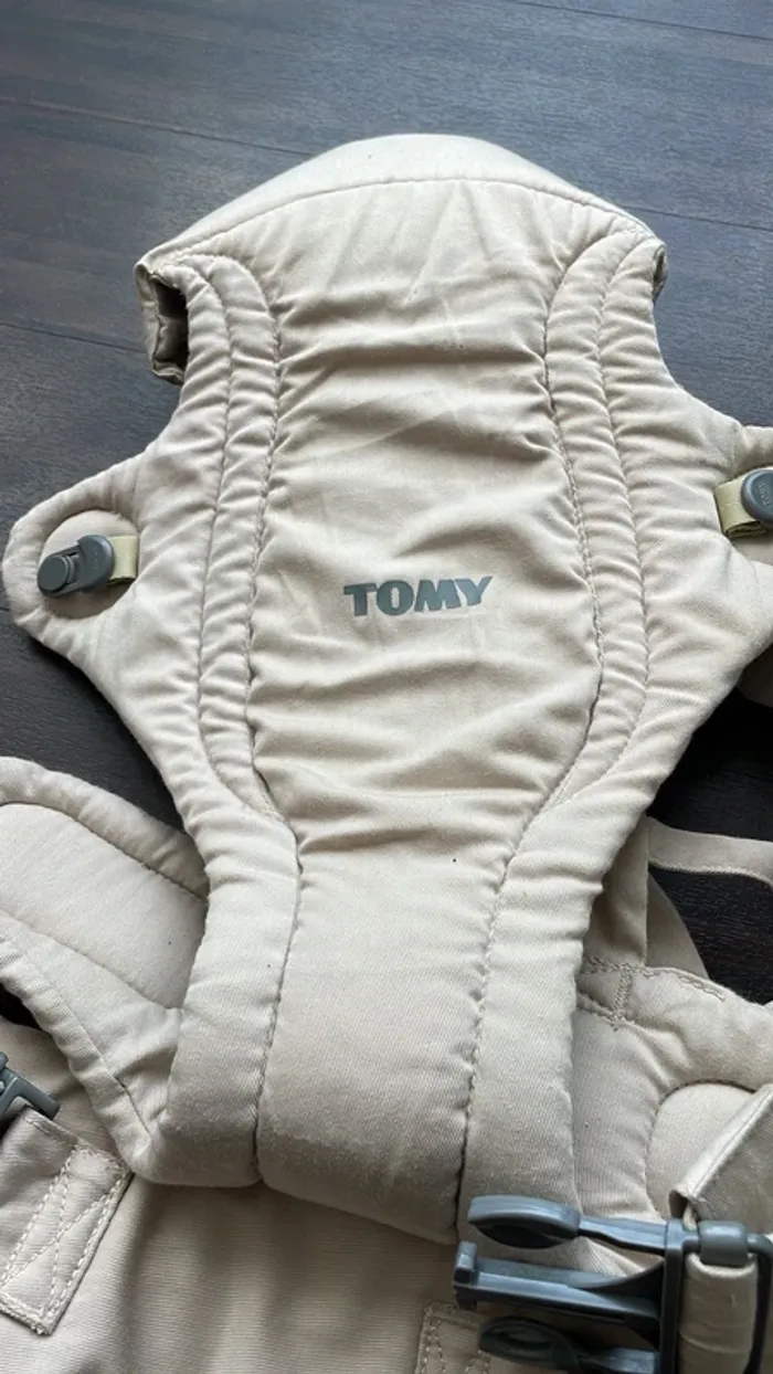 Porte-bébé TOMY ergonomique et confortable – Couleur beige - photo numéro 7