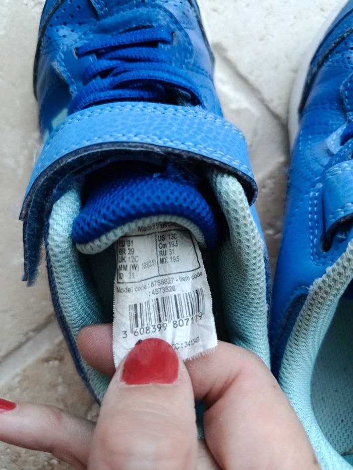Baskets de sport taille 31 - photo numéro 6