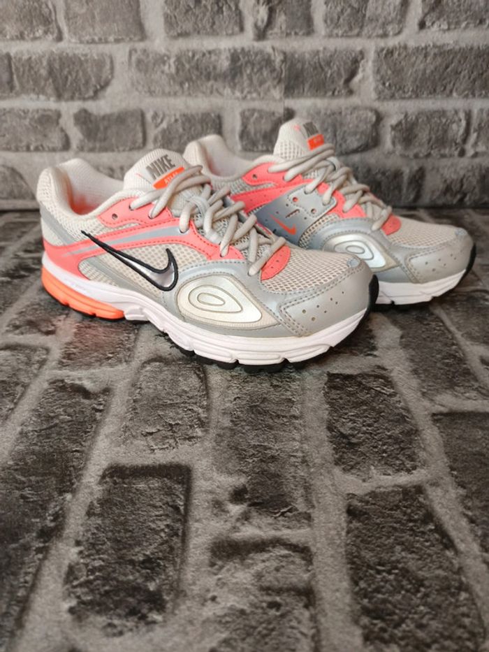 Nike Zoom Atlas Taille 38