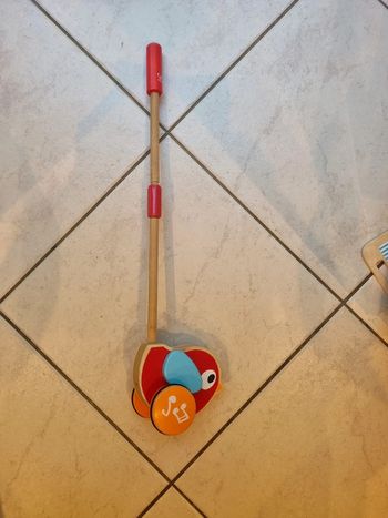 Jouet à tirer/pousser musical Hape