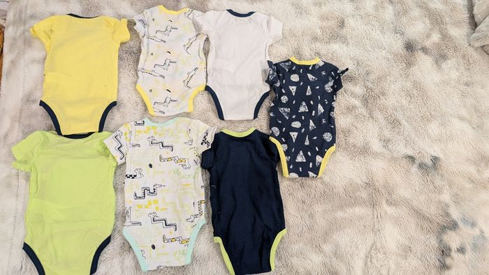 Lot de 7 bodies Orchestra taille 1 mois neufs - photo numéro 5