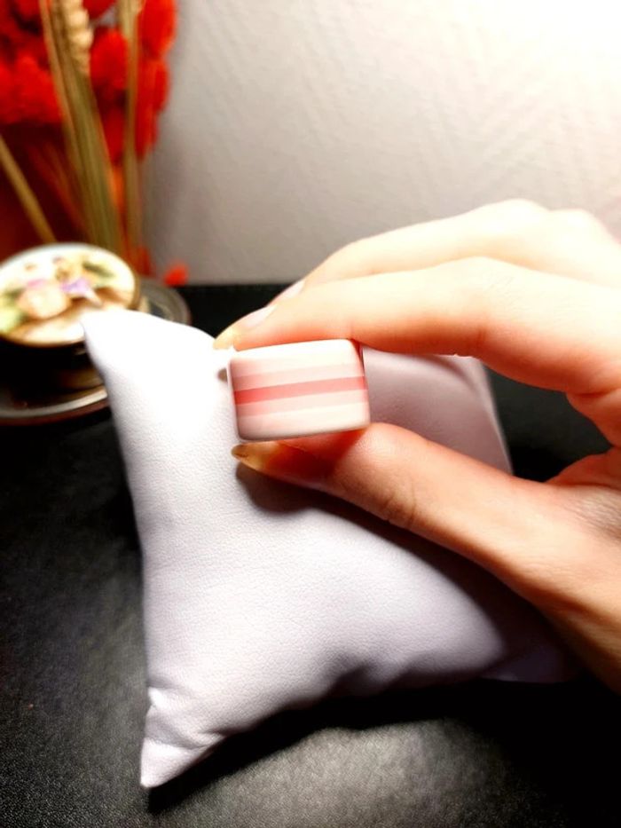 Magnifique bague rose vintage 00's Y2k - photo numéro 2