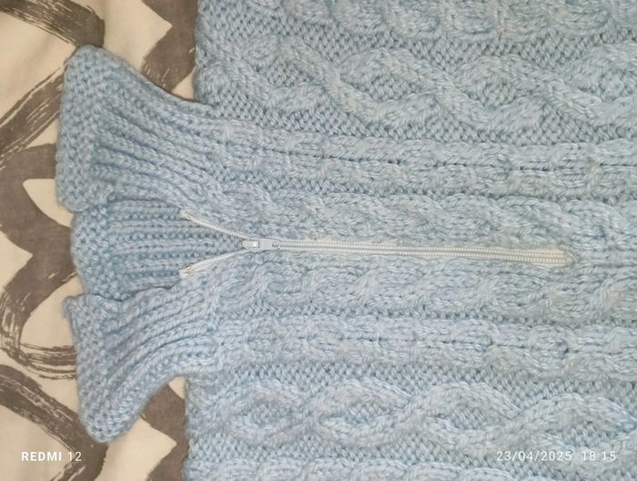 Pull bleu - photo numéro 5