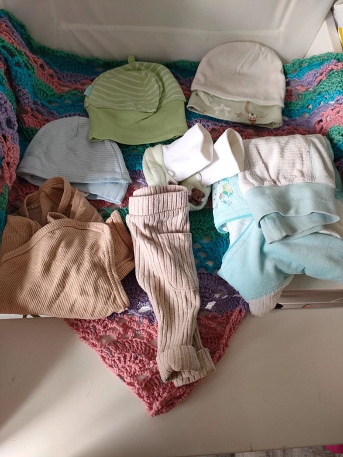 Lot bébé 1mois, garçon/fille