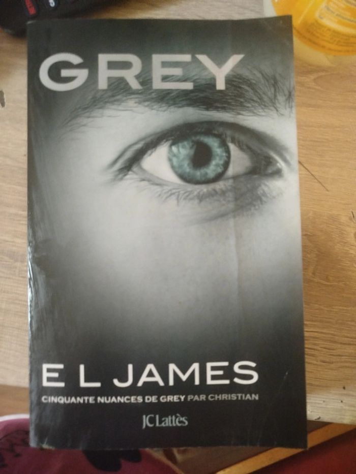 GREY El james
