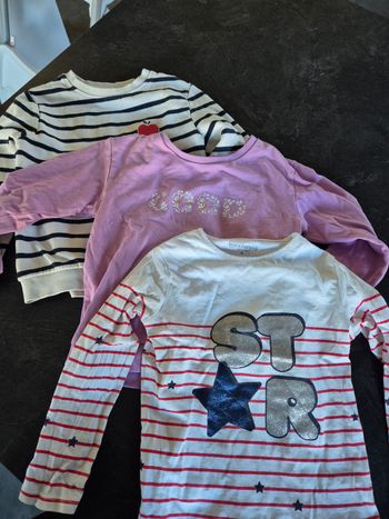 Lot de 3 hauts taille 6 ans