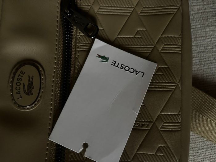 Sac Lacoste