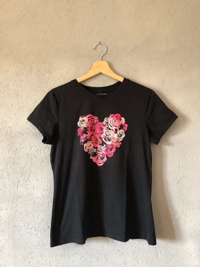 Teeshirt Shein taille M 🌻