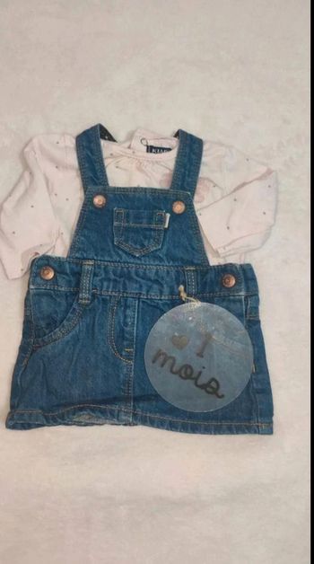 Robe jeans +  haut  1 mois