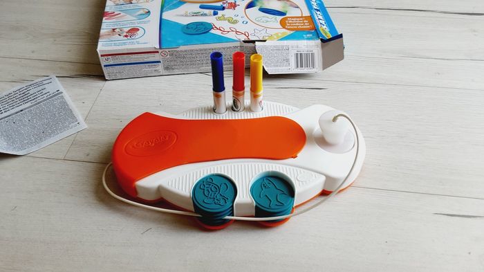Jeu jouet apprentissage Tampons magiques lumineux Crayola - photo numéro 3
