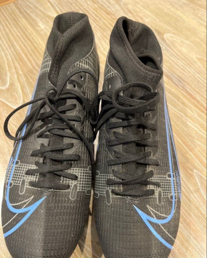 Chaussures de foot à crampons p.38 - photo numéro 3