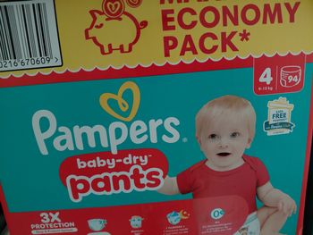 2 paquets pampers maxipack taille 4 pants 