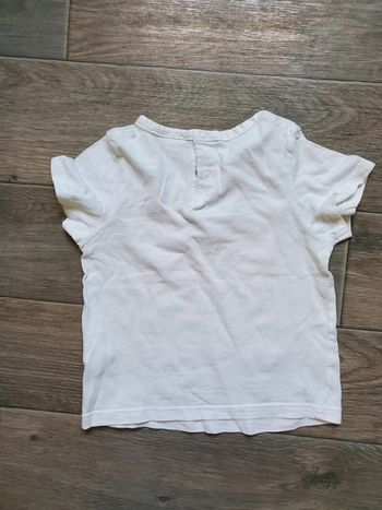 T-shirt taille 18 mois bon état TAO