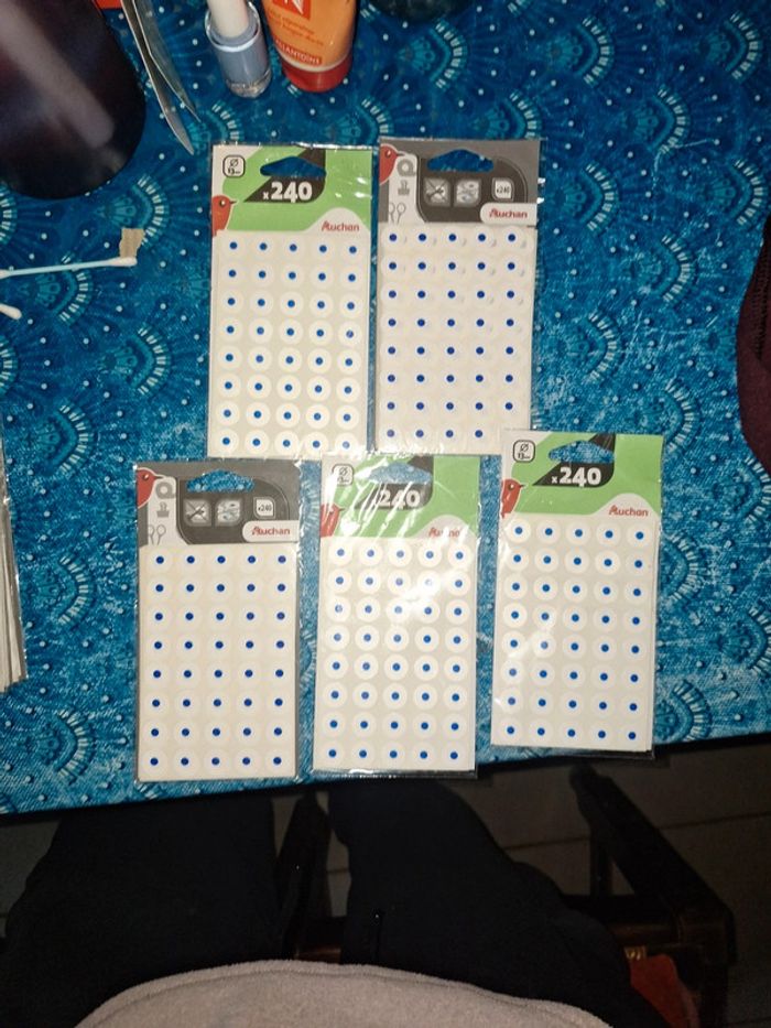 Lot 5 sachets œillets auchan