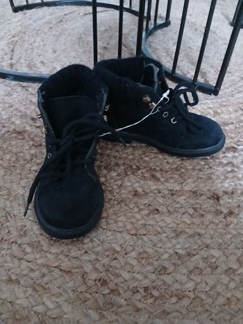 Paire de Botines lacets nubuck noir 25 - Teens