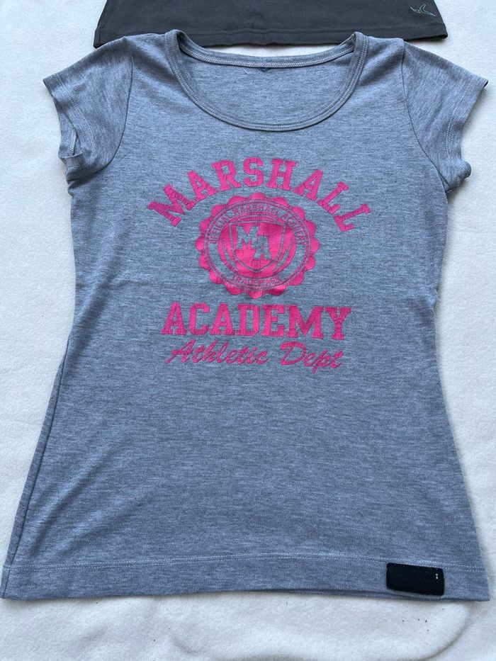 2 T-shirts M - photo numéro 2