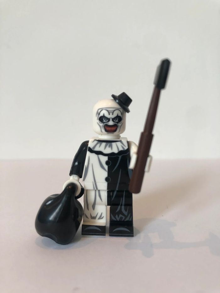 Figurine type lego Terrifier