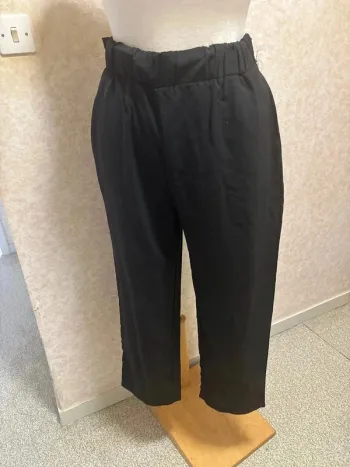 Pantalon élastique taille 38 marque shein
