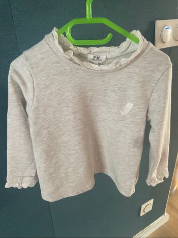Pull dentelles