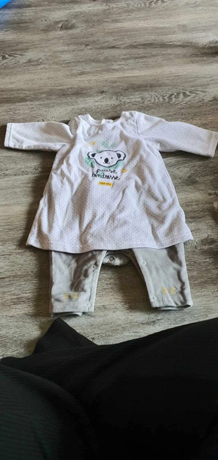 Lot robe et ensemble - photo numéro 3