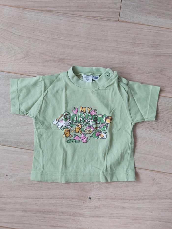 Tee-shirt mixte garçon/fille 3 mois en très bon état (78)