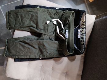 2 pantalons