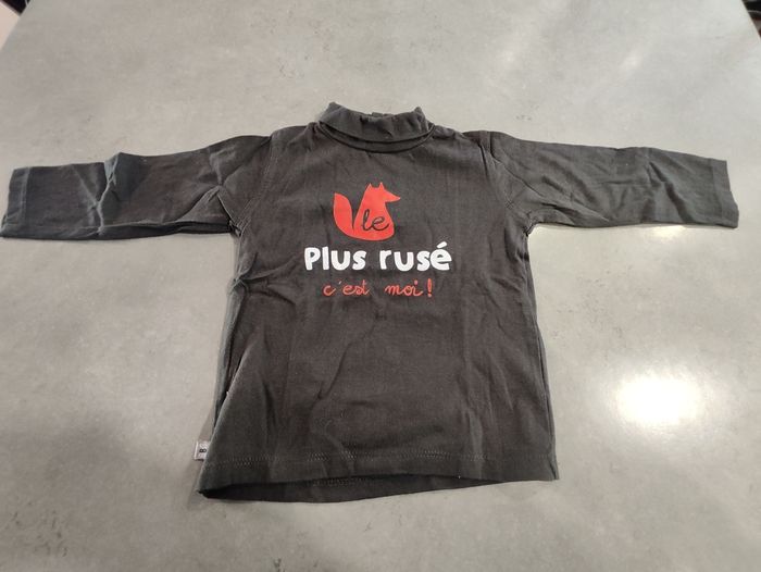 Lot de vêtements bébé garçon t-shirt, gilet et pantalons– Taille 12 mois - photo numéro 4