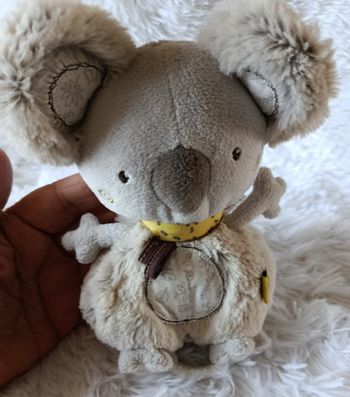 Doudou peluche koala musical gris et chiné -Fehn