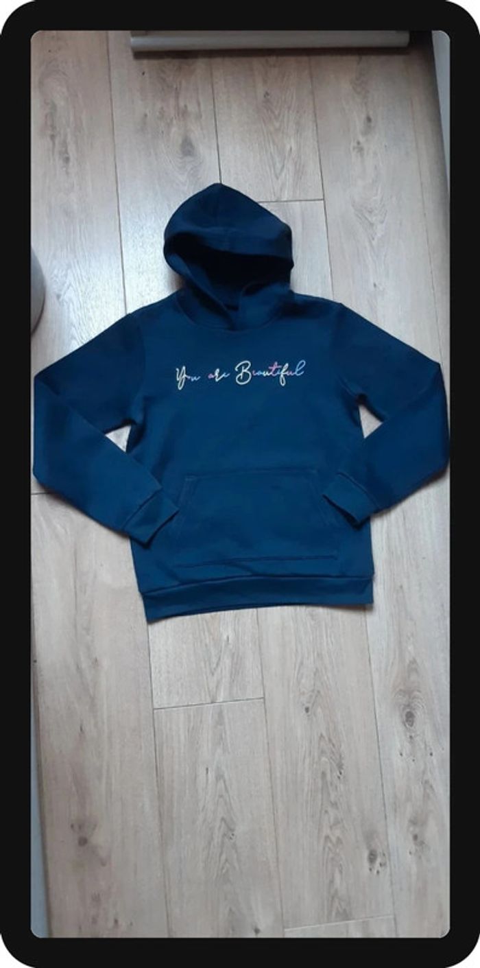Pull type sweat bleu marine "you are beautiful" XS