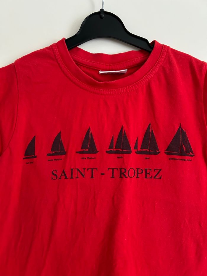 Tee shirt rouge - photo numéro 2