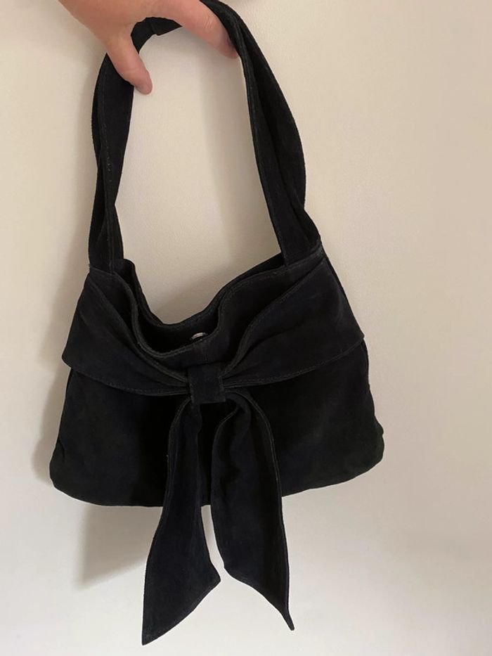 Sac à mains cuir croûte de vachette avec noeud maje - photo numéro 3