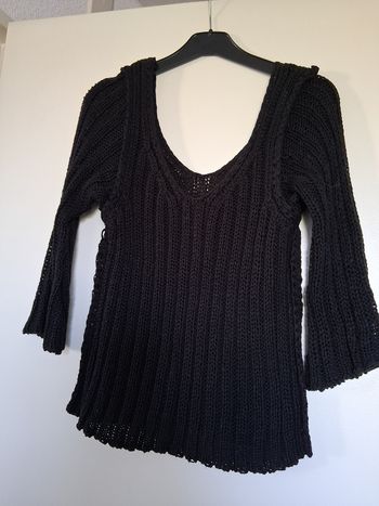Pull tricot décolleté V noir " t- 1"